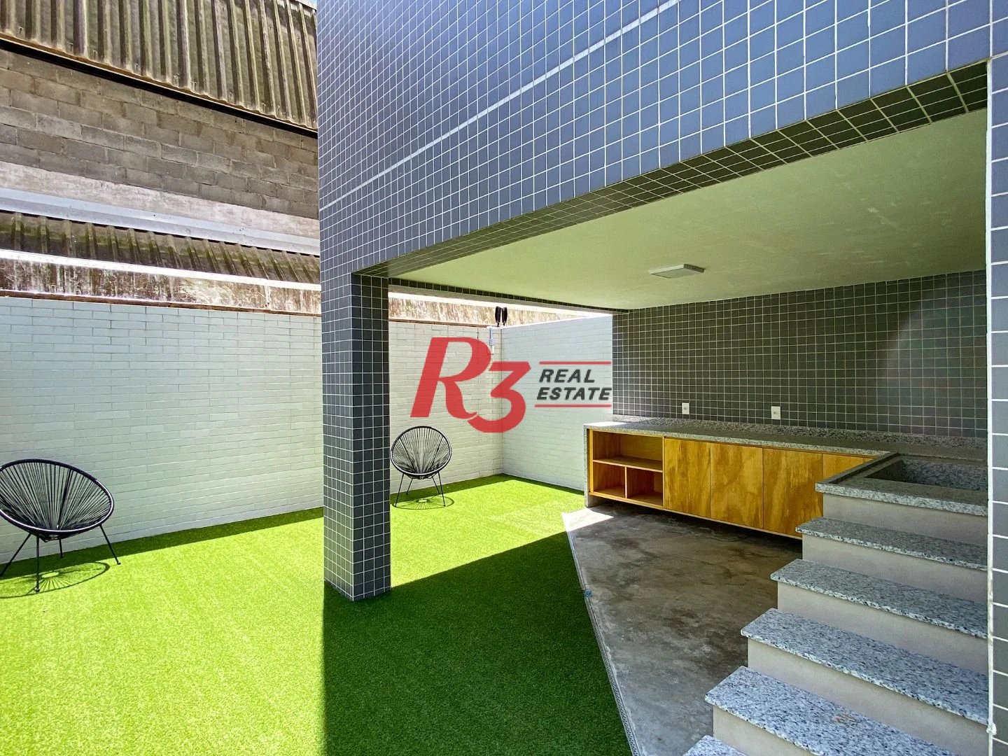 Apartamento com 2 dormitórios para alugar, 74 m² por R$ 5.003,00/mês - Boqueirão - Santos/SP