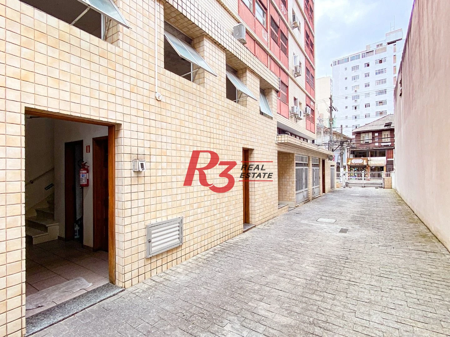 Kitnet, 36 m² - venda por R$ 330.000,00 ou aluguel por R$ 3.000,00/mês - Gonzaga - Santos/SP