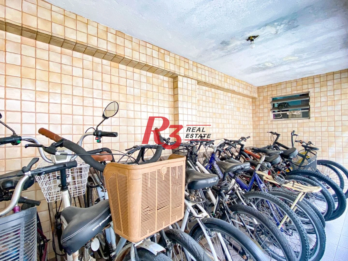 Kitnet, 36 m² - venda por R$ 330.000,00 ou aluguel por R$ 3.000,00/mês - Gonzaga - Santos/SP