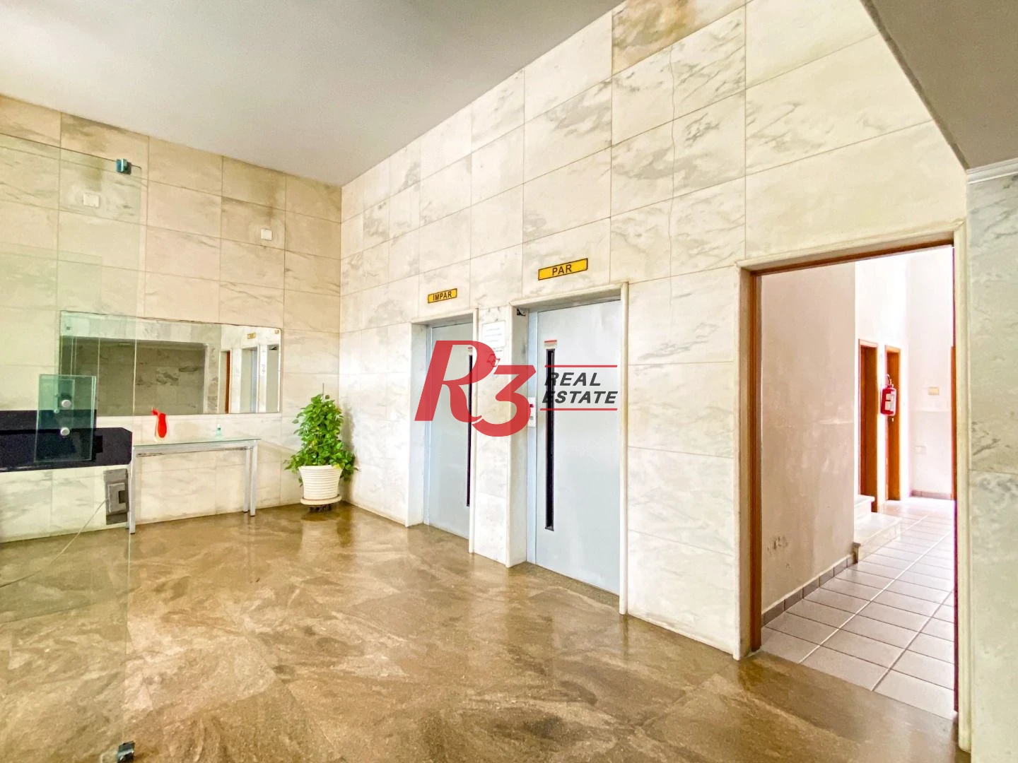 Kitnet, 36 m² - venda por R$ 330.000,00 ou aluguel por R$ 3.000,00/mês - Gonzaga - Santos/SP