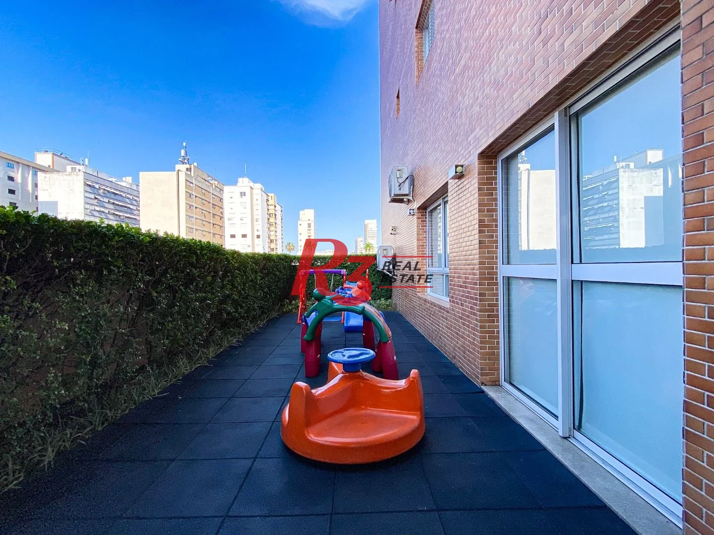 Apartamento com 3 dormitórios à venda, 109 m² por R$ 1.380.000,00 - Gonzaga - Santos/SP