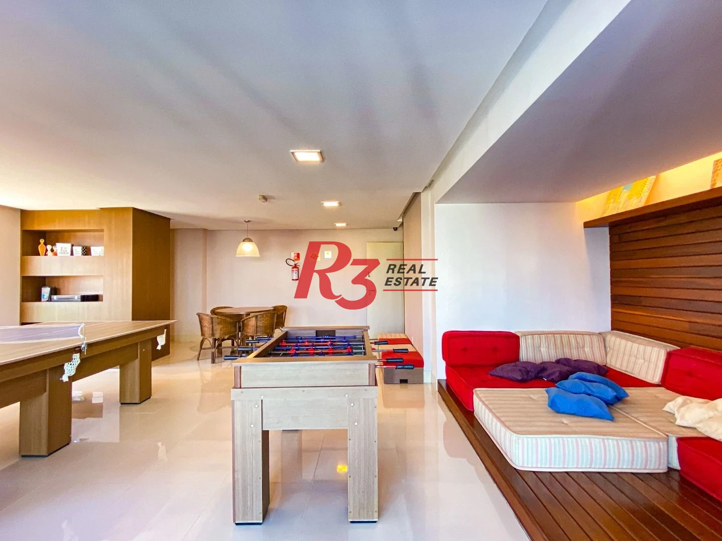 Apartamento com 3 dormitórios à venda, 109 m² por R$ 1.380.000,00 - Gonzaga - Santos/SP