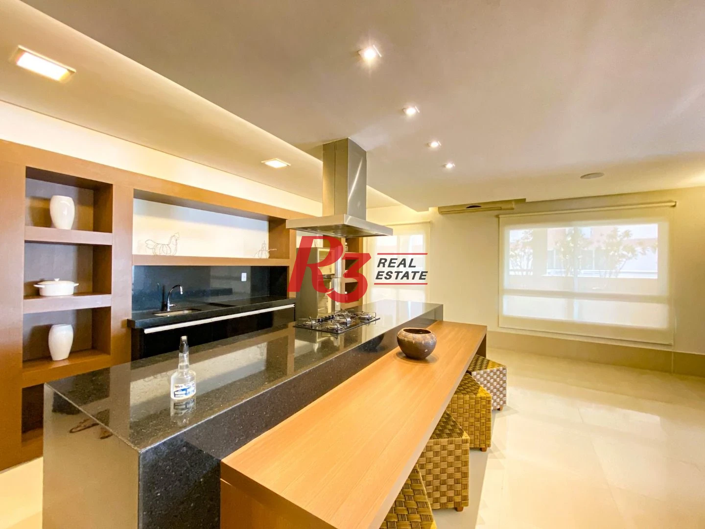 Apartamento com 3 dormitórios à venda, 109 m² por R$ 1.380.000,00 - Gonzaga - Santos/SP