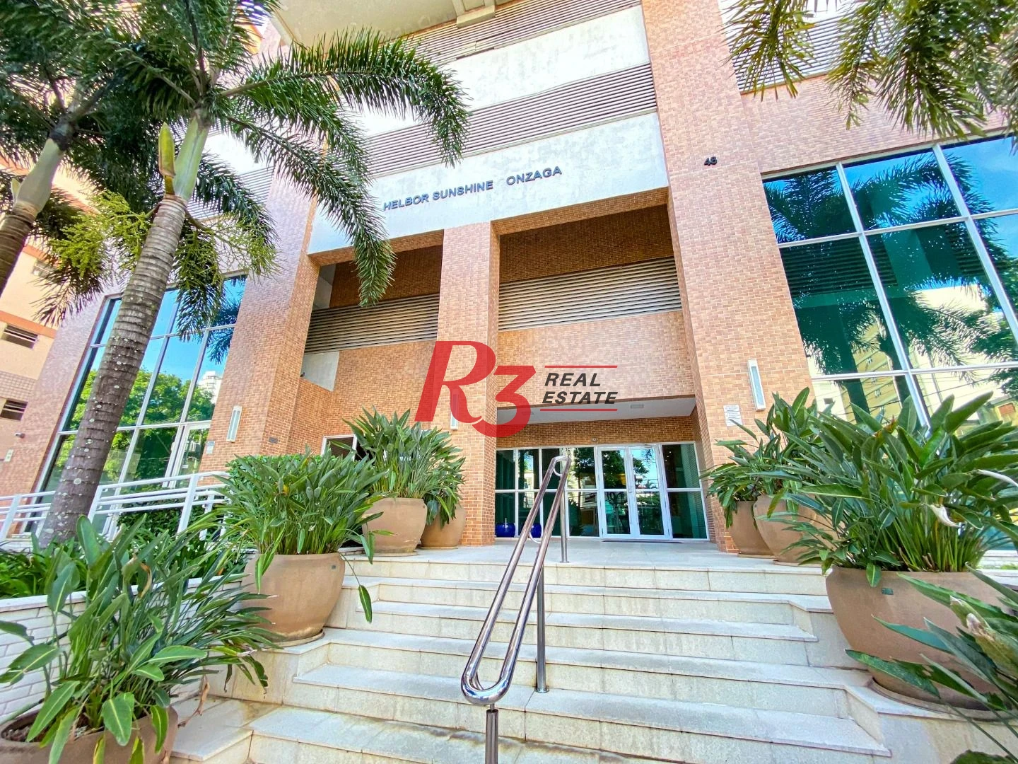 Apartamento com 3 dormitórios à venda, 109 m² por R$ 1.380.000,00 - Gonzaga - Santos/SP