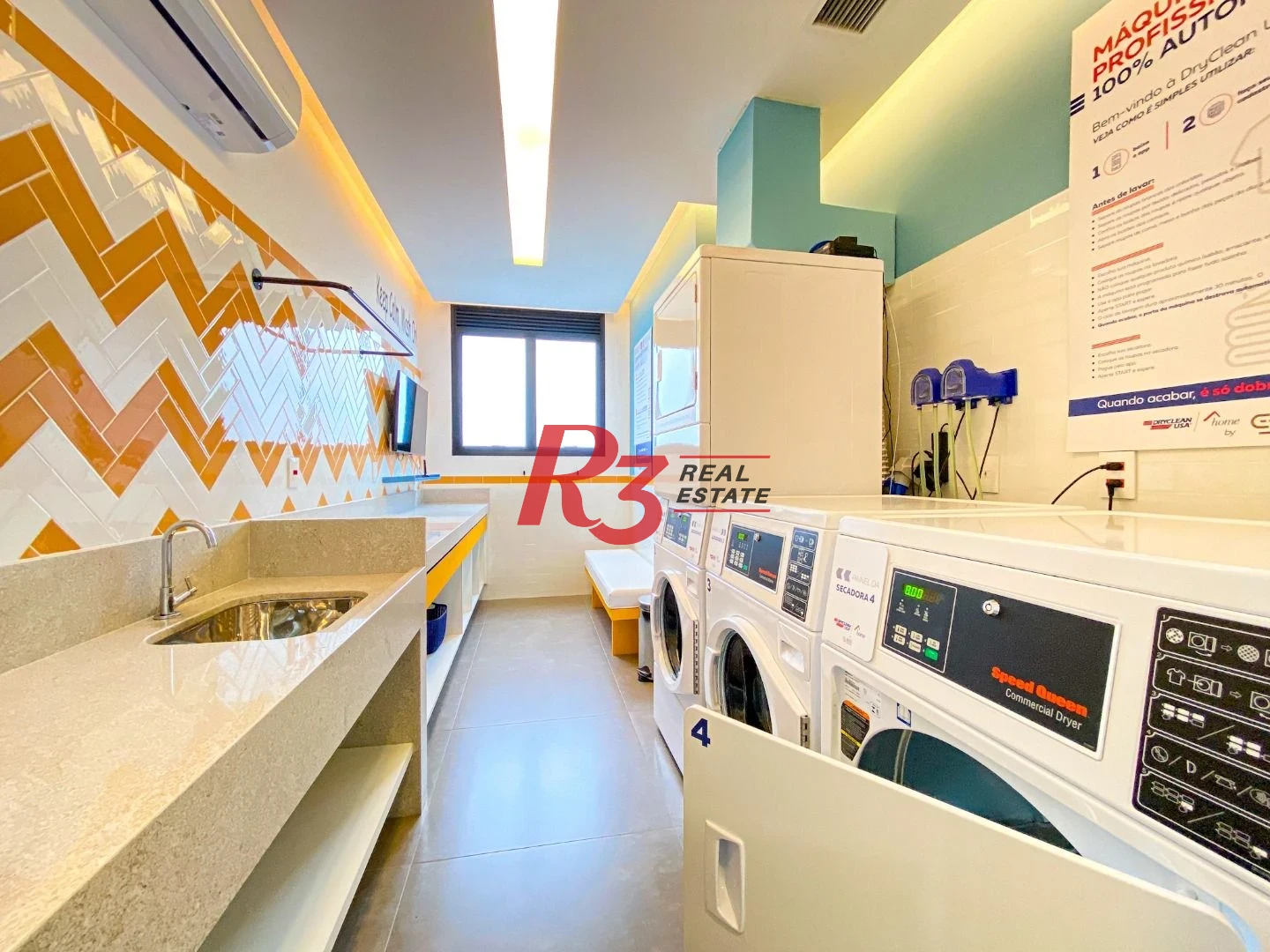 Apartamento com 1 dormitório para alugar, 54 m² por R$ 6.000,02/mês - Boqueirão - Santos/SP