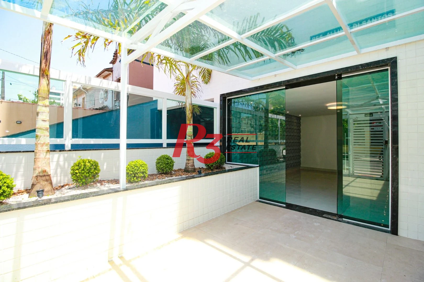 Apartamento com 2 dormitórios à venda, 52 m² por R$ 595.000,00 - Macuco - Santos/SP