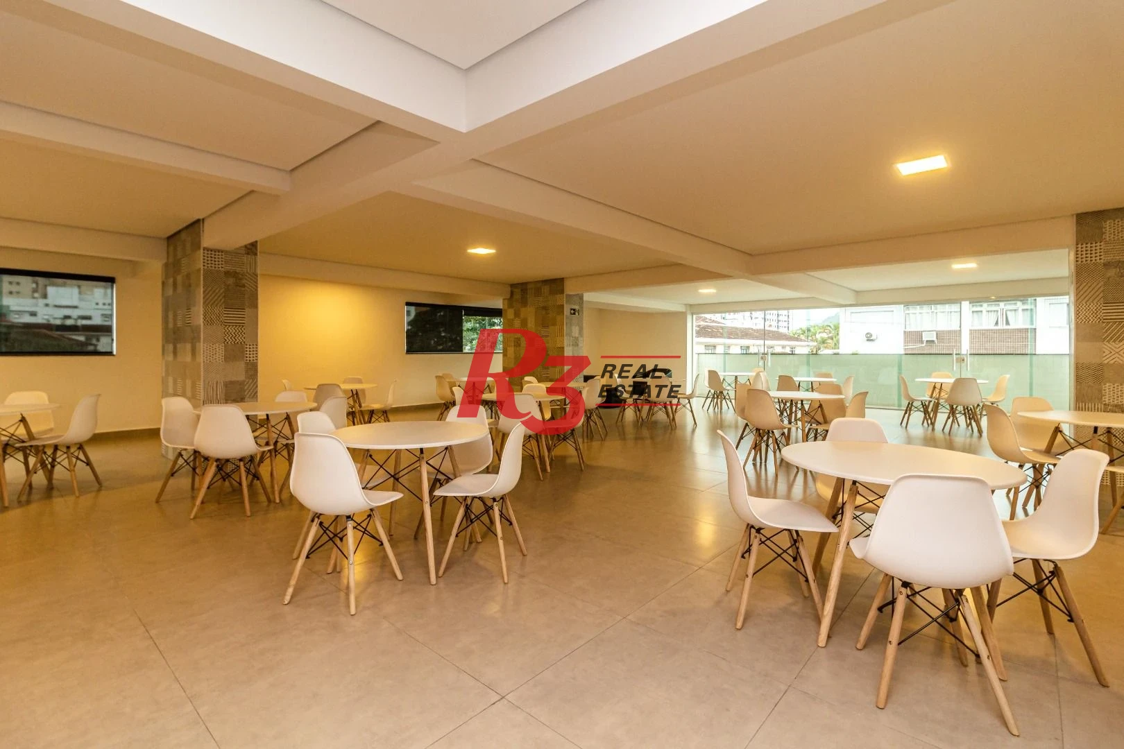 Apartamento com 2 dormitórios à venda, 74 m² por R$ 650.000,00 - Campo Grande - Santos/SP