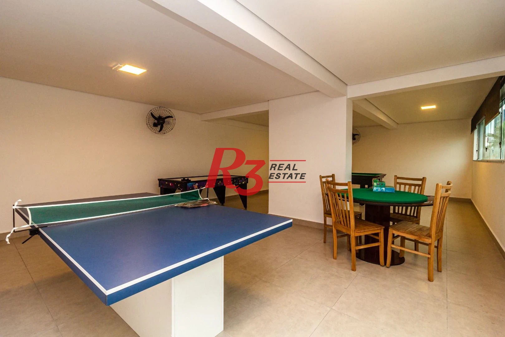 Apartamento com 2 dormitórios à venda, 74 m² por R$ 650.000,00 - Campo Grande - Santos/SP