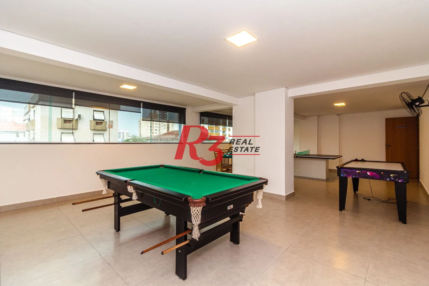 Apartamento com 2 dormitórios à venda, 74 m² por R$ 650.000,00 - Campo Grande - Santos/SP