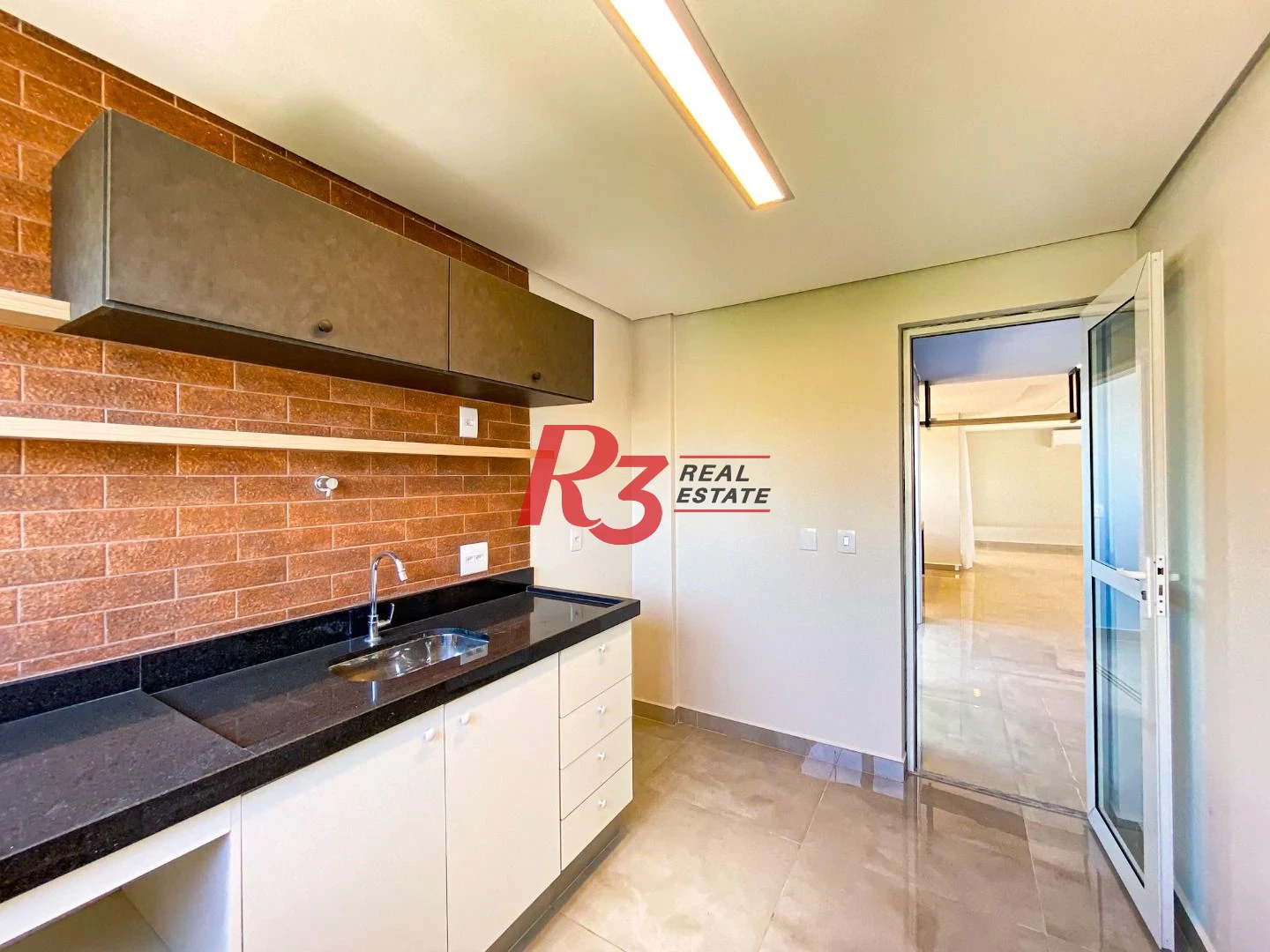 Apartamento com 3 dormitórios à venda, 91 m² por R$ 700.400,00 - Aparecida - Santos/SP