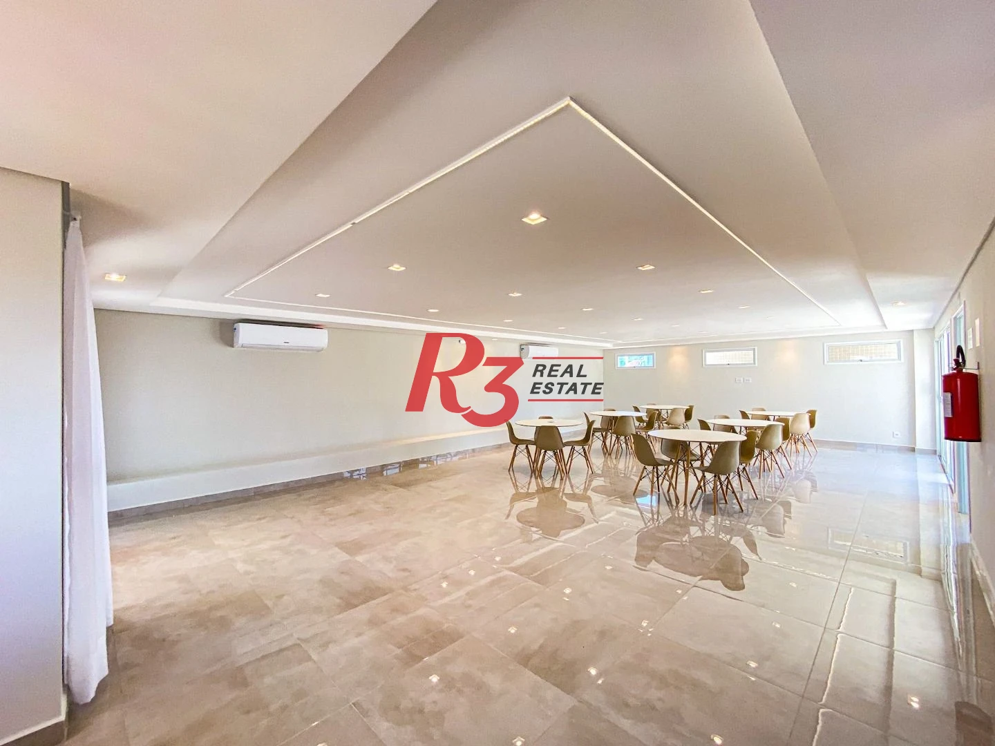 Apartamento com 3 dormitórios à venda, 91 m² por R$ 700.400,00 - Aparecida - Santos/SP