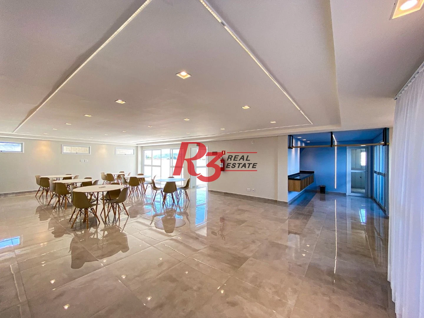 Apartamento com 3 dormitórios à venda, 91 m² por R$ 700.400,00 - Aparecida - Santos/SP