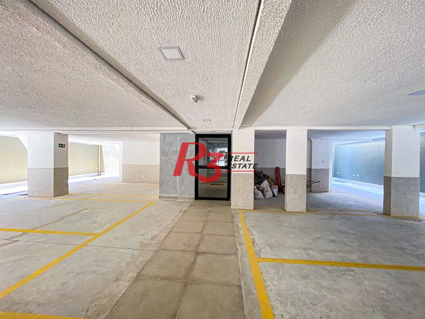 Apartamento com 3 dormitórios à venda, 91 m² por R$ 700.400,00 - Aparecida - Santos/SP