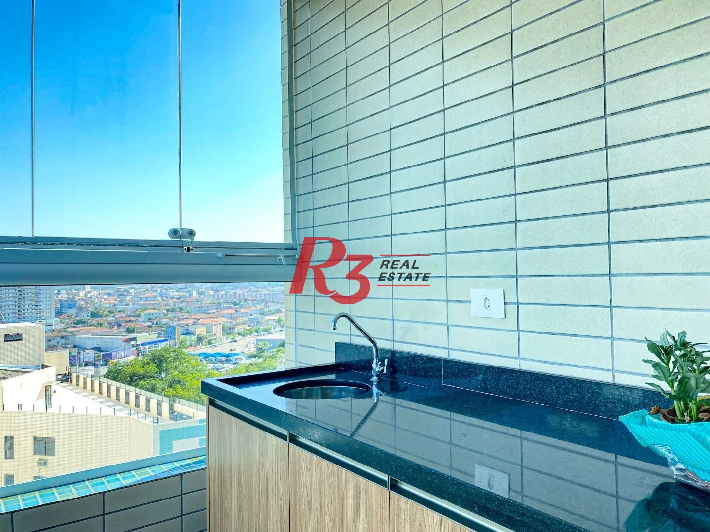 Apartamento à venda, 69 m² por R$ 750.000,00 - Itararé - São Vicente/SP