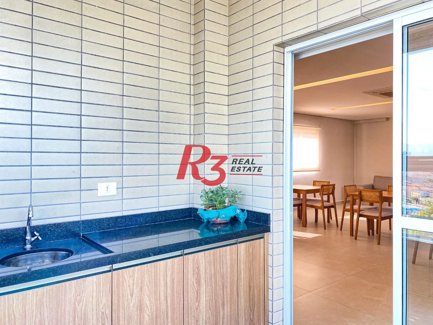 Apartamento à venda, 69 m² por R$ 750.000,00 - Itararé - São Vicente/SP