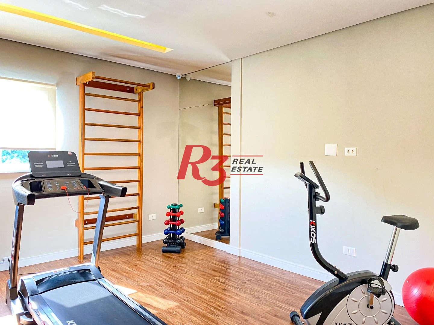 Apartamento à venda, 69 m² por R$ 750.000,00 - Itararé - São Vicente/SP