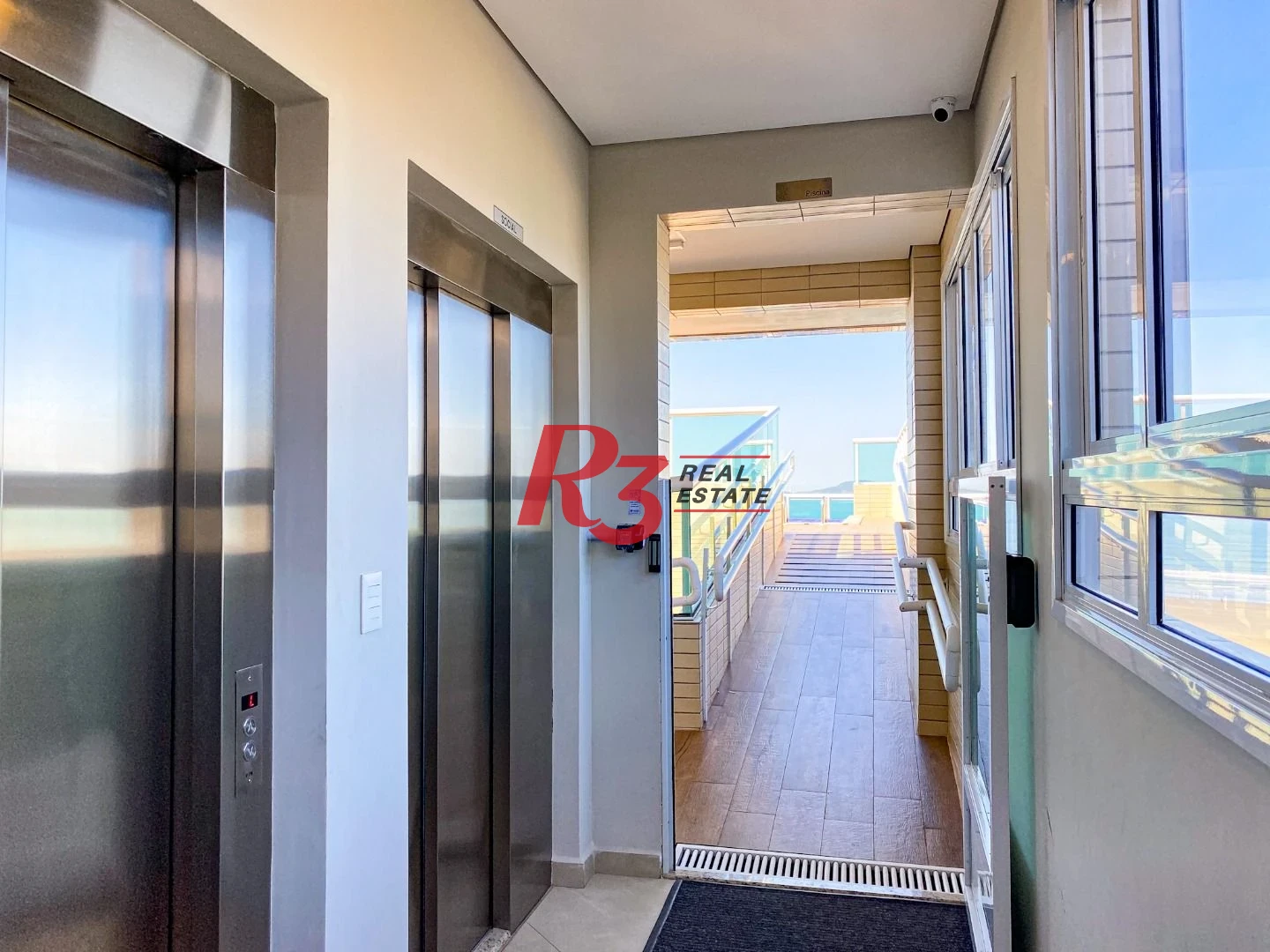 Apartamento à venda, 69 m² por R$ 750.000,00 - Itararé - São Vicente/SP
