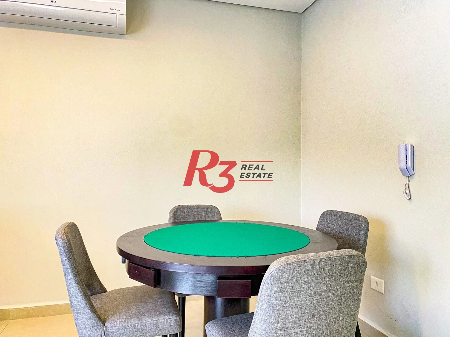 Apartamento à venda, 69 m² por R$ 750.000,00 - Itararé - São Vicente/SP