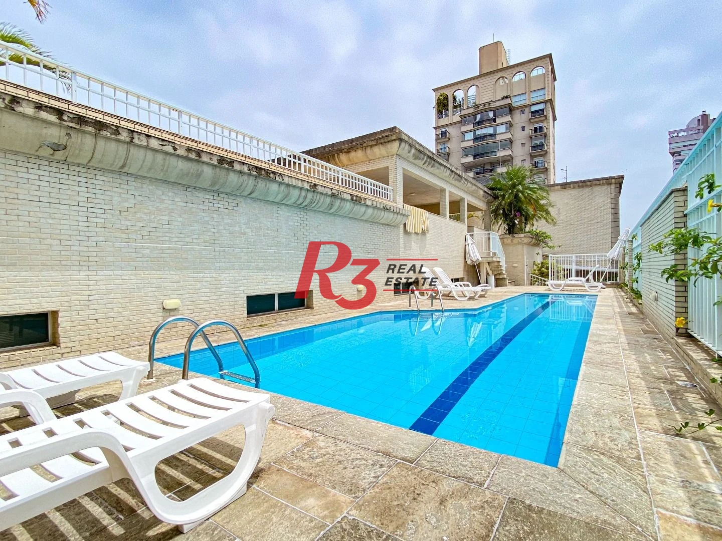 Cobertura com 4 dormitórios à venda, 430 m² por R$ 5.000.000 no Boqueirão em Santos/SP