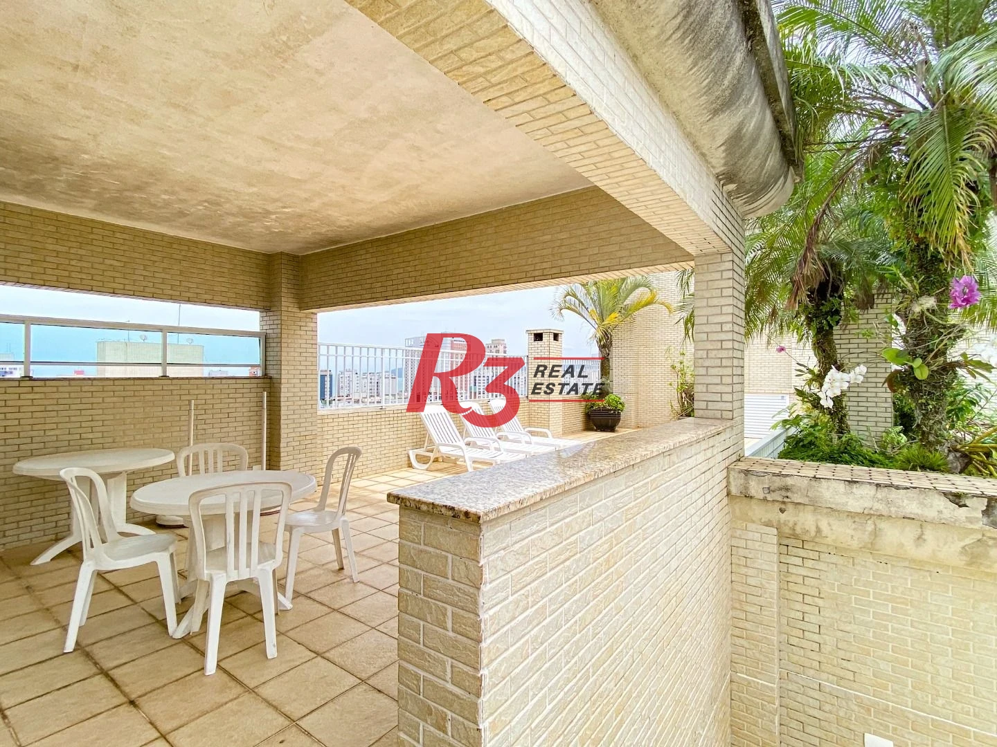 Cobertura com 4 dormitórios à venda, 430 m² por R$ 5.000.000 no Boqueirão em Santos/SP