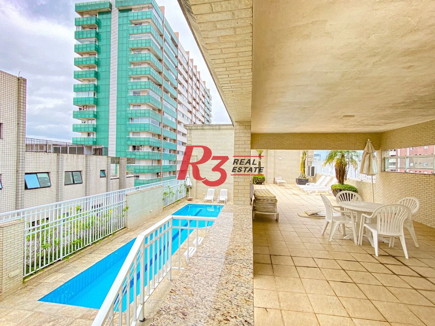Cobertura com 4 dormitórios à venda, 430 m² por R$ 5.000.000 no Boqueirão em Santos/SP