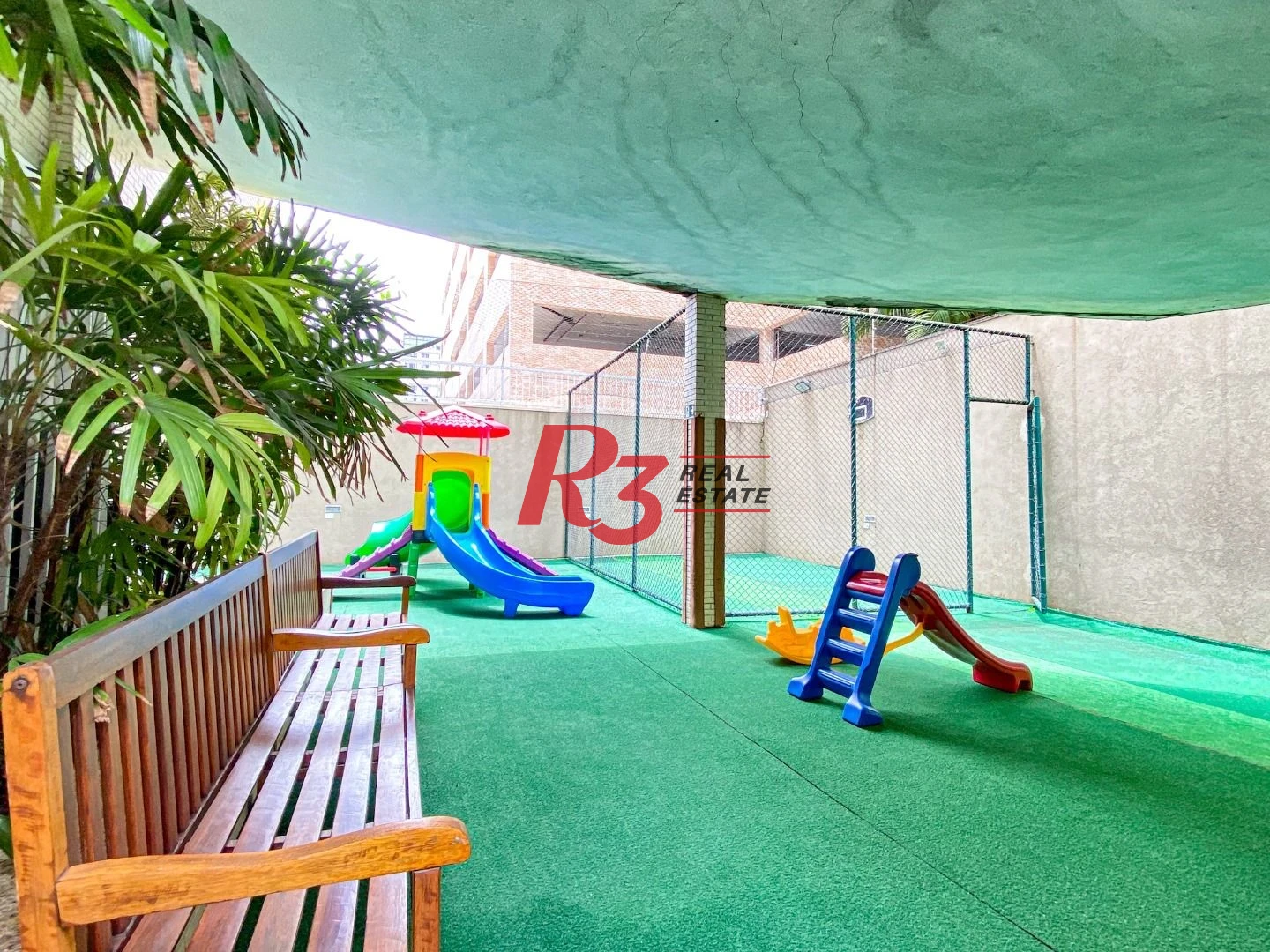 Cobertura com 4 dormitórios à venda, 430 m² por R$ 5.000.000 no Boqueirão em Santos/SP