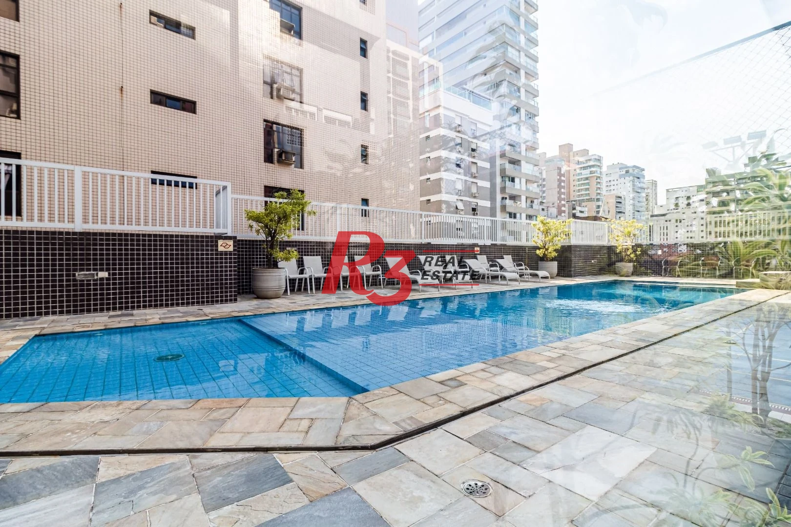 Apartamento com 3 dormitórios à venda, 115 m² por R$ 2.300.000,00 - Pompéia - Santos/SP