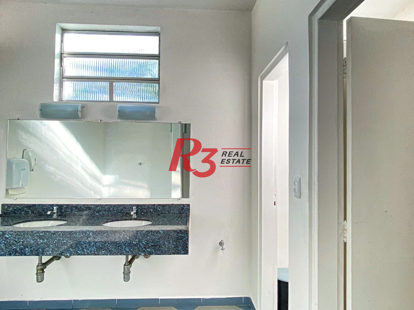 Apartamento com 3 dormitórios à venda, 210 m² - Itararé - São Vicente/SP
