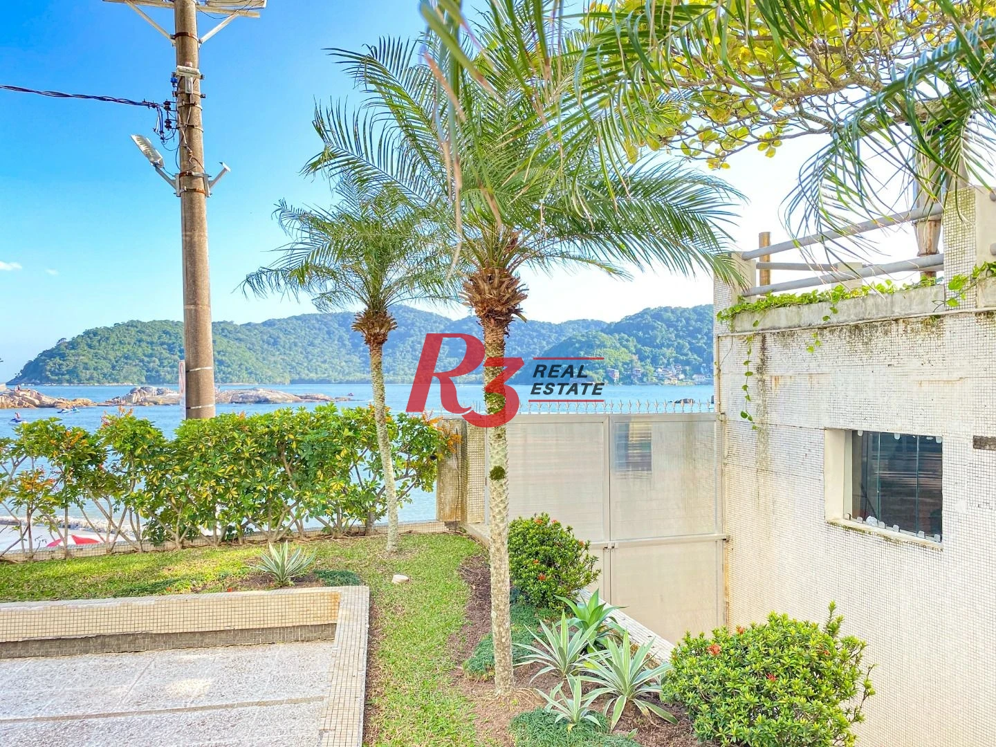 Apartamento com 3 dormitórios à venda, 210 m² - Itararé - São Vicente/SP