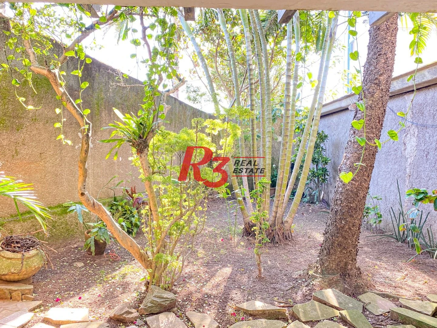 Apartamento com 3 dormitórios à venda, 210 m² - Itararé - São Vicente/SP
