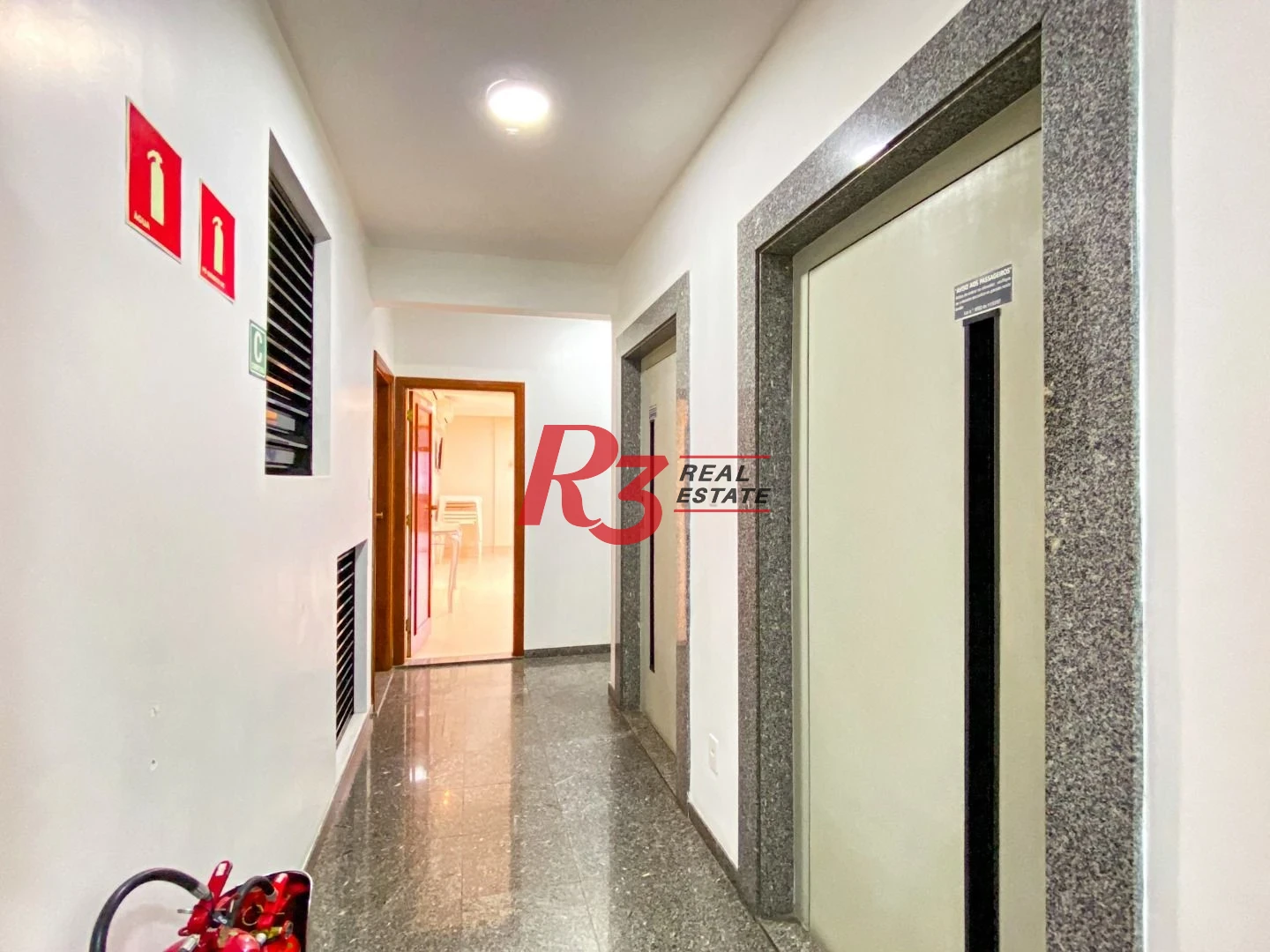 Apartamento com 3 dormitórios para alugar, 146 m² por R$ 7.000,02/mês - Pompéia - Santos/SP