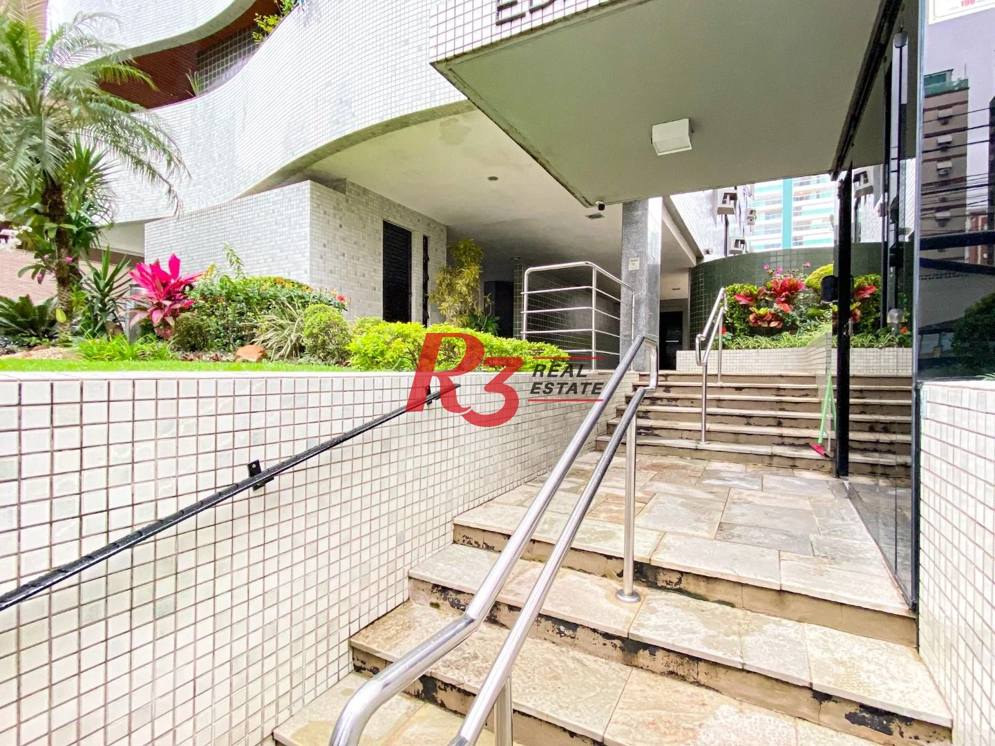 Apartamento com 3 dormitórios para alugar, 146 m² por R$ 7.000,02/mês - Pompéia - Santos/SP