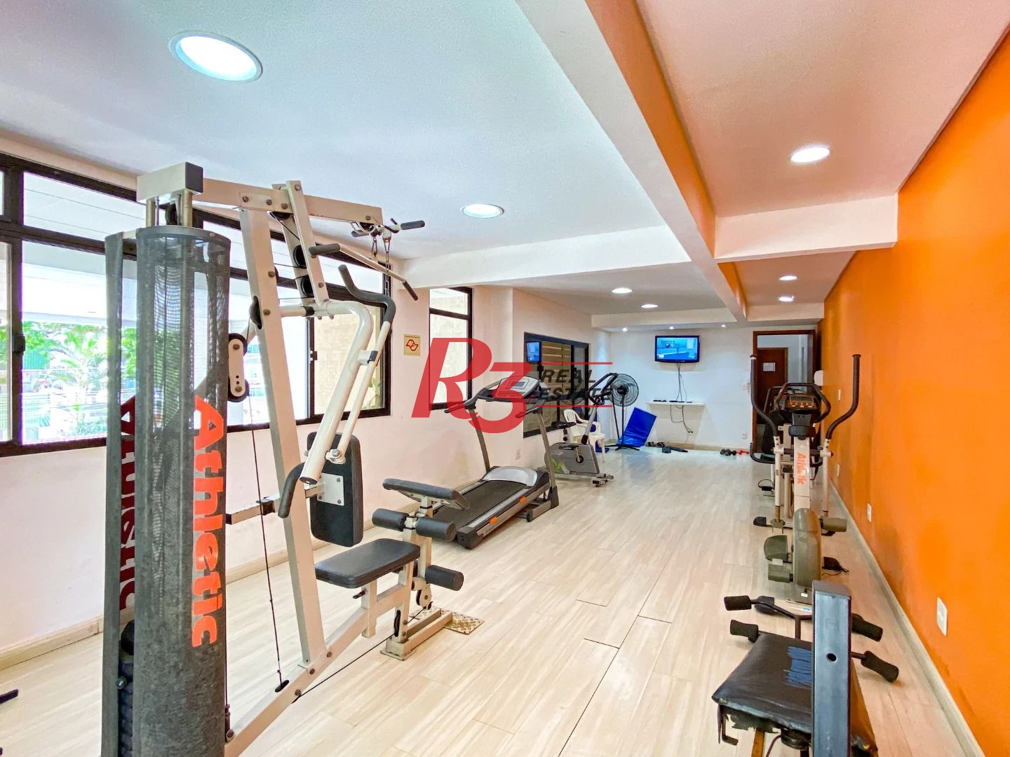 Apartamento com 3 dormitórios à venda, 152 m² por R$ 900.000,00 - Ponta da Praia - Santos/SP