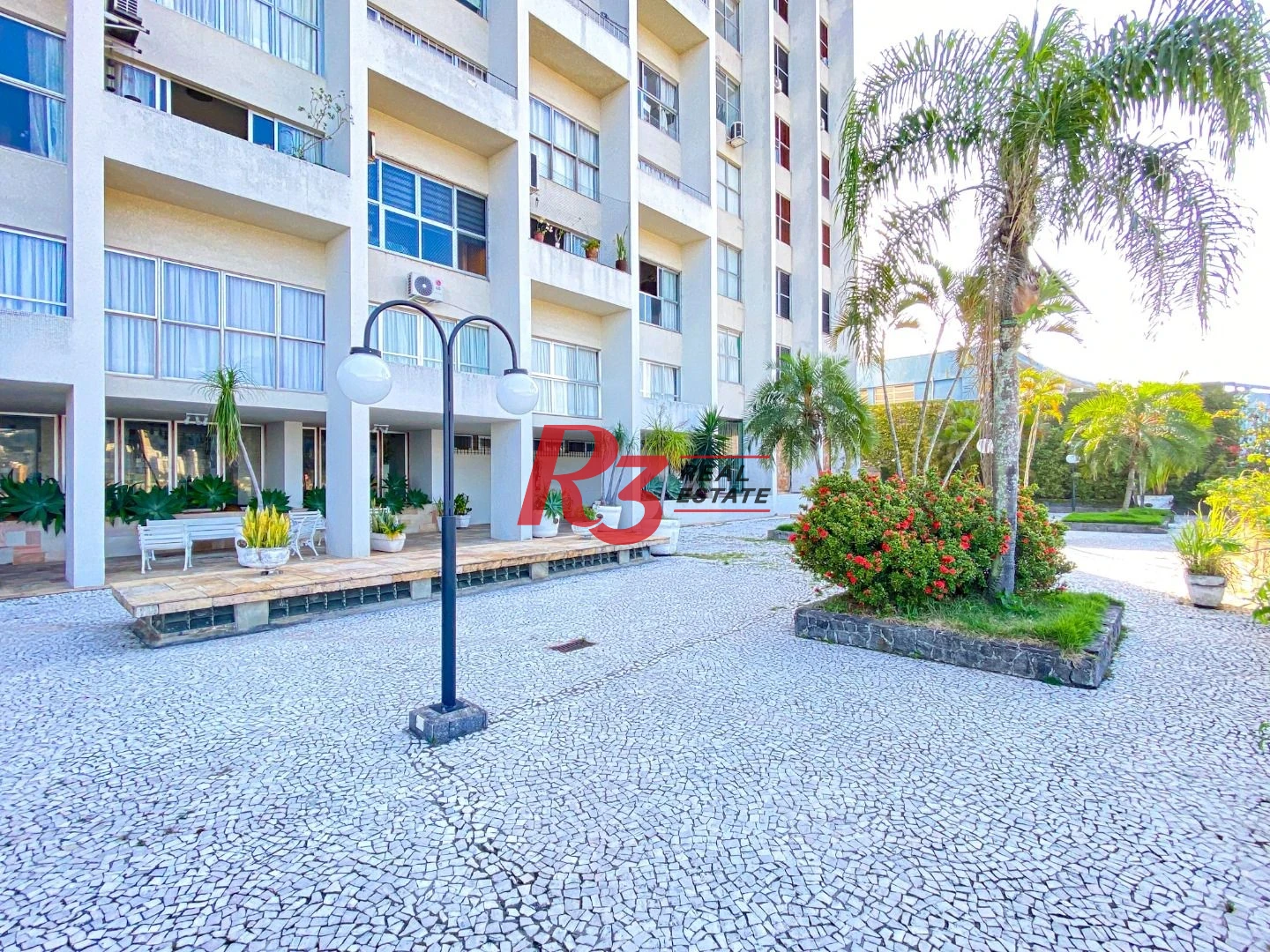 Apartamento com 4 dormitórios à venda, 235 m² por R$ 1.400.000,00 - Ilha Porchat - São Vicente/SP