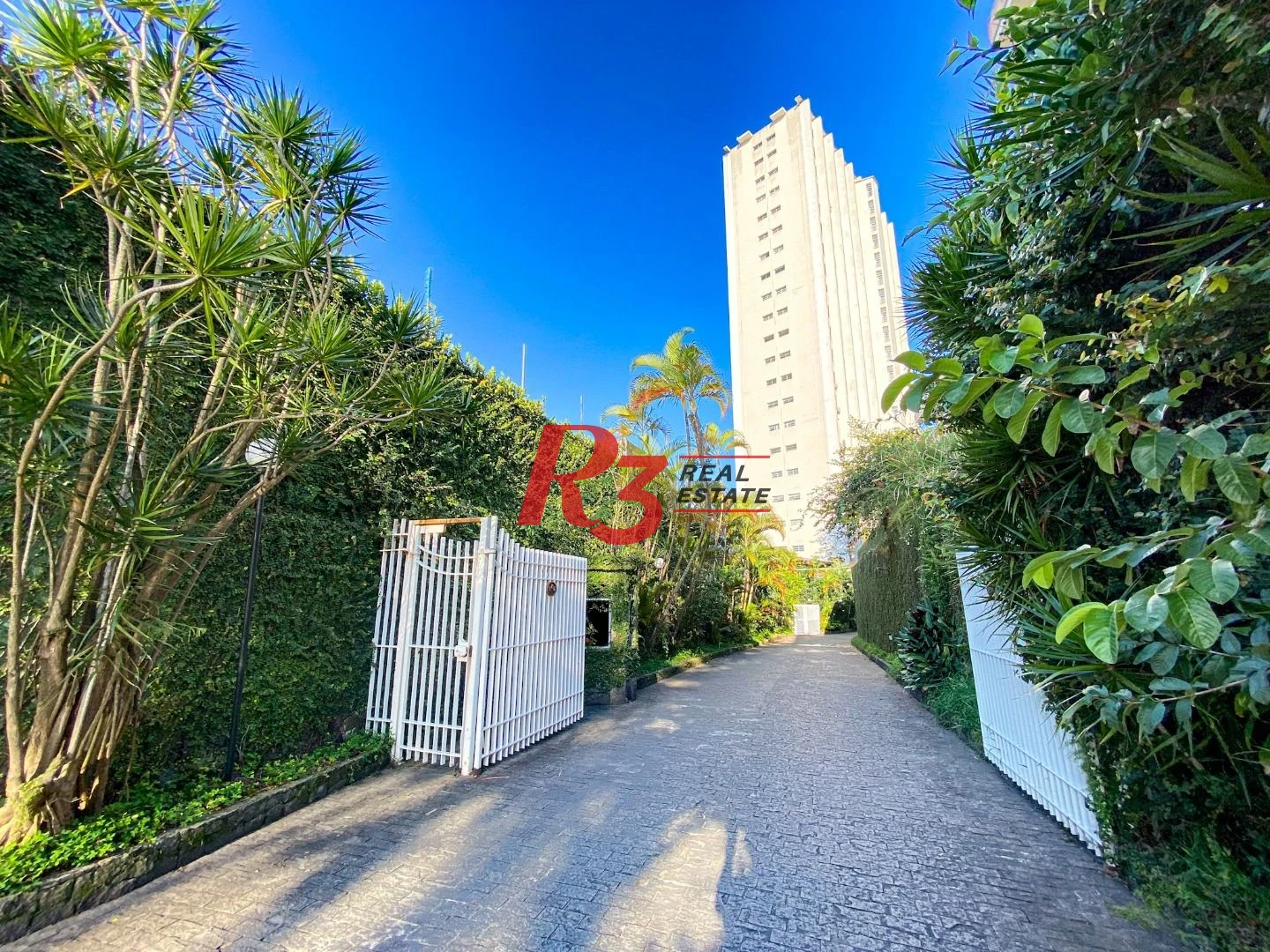 Apartamento com 4 dormitórios à venda, 235 m² por R$ 1.400.000,00 - Ilha Porchat - São Vicente/SP