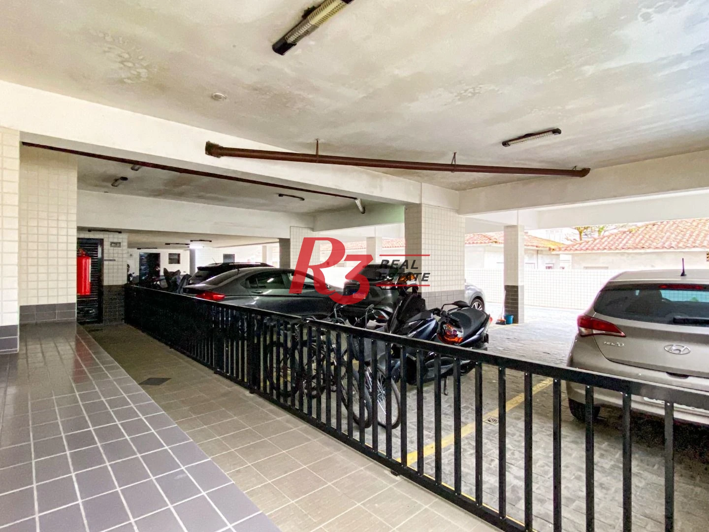 Apartamento com 2 dormitórios à venda, 102 m² por R$ 1.000.000,00 - Pompéia - Santos/SP