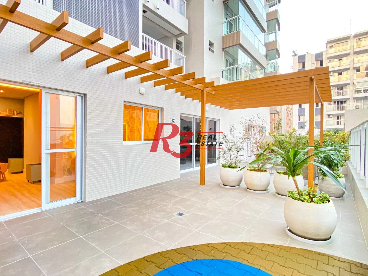Apartamento para alugar, 94 m² por R$ 8.000,00/mês - Boqueirão - Santos/SP