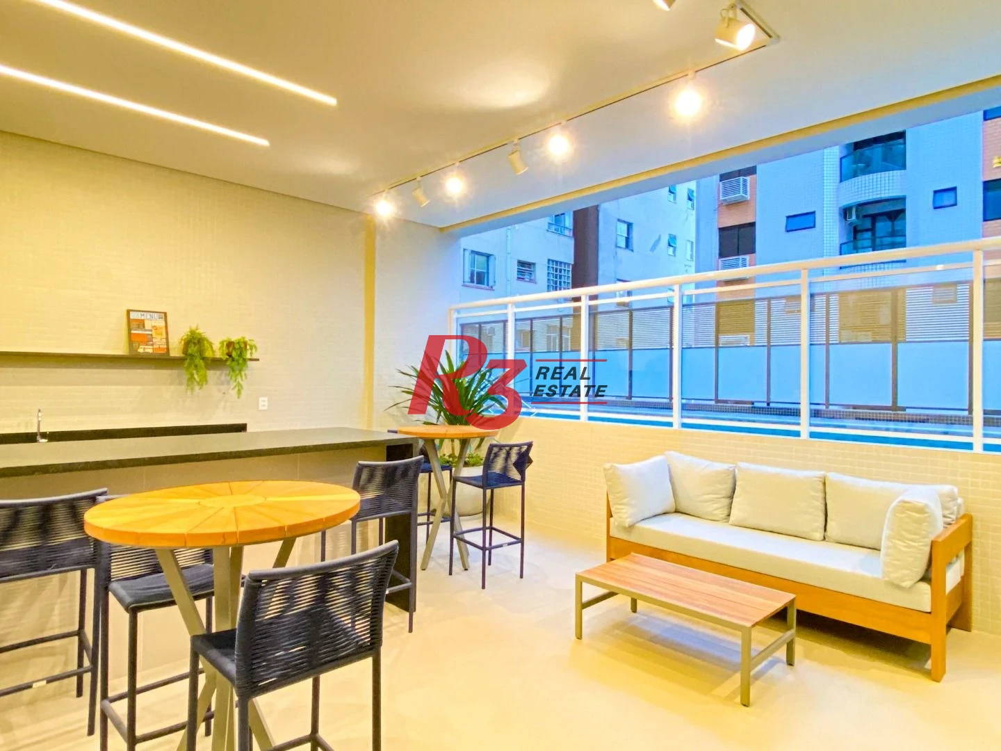 Apartamento para alugar, 94 m² por R$ 8.000,00/mês - Boqueirão - Santos/SP