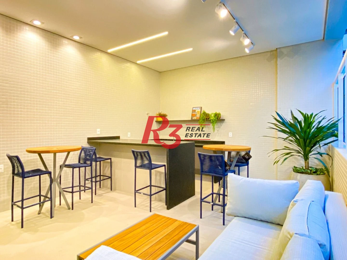 Apartamento para alugar, 94 m² por R$ 8.000,00/mês - Boqueirão - Santos/SP