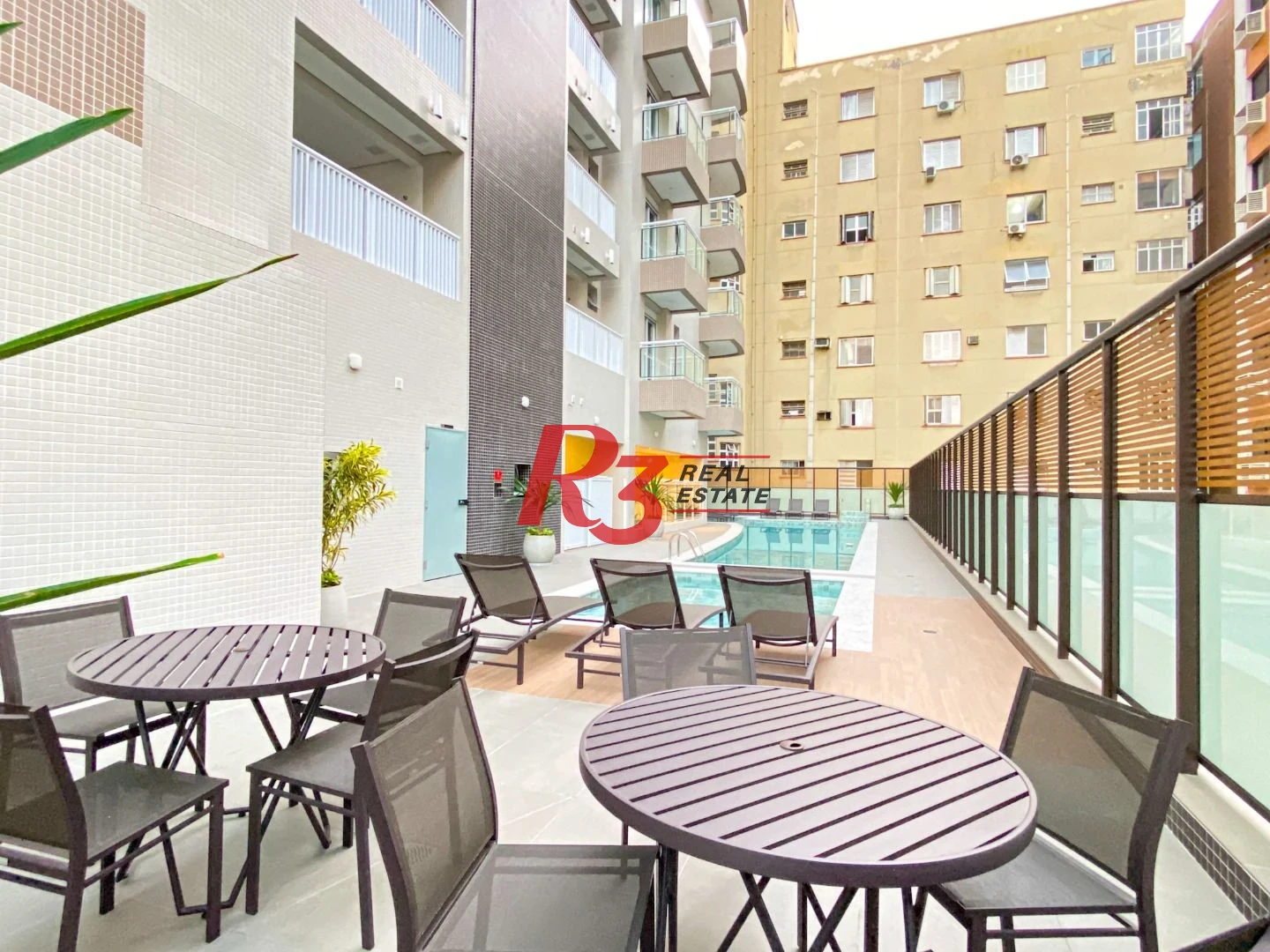 Apartamento para alugar, 94 m² por R$ 8.000,00/mês - Boqueirão - Santos/SP