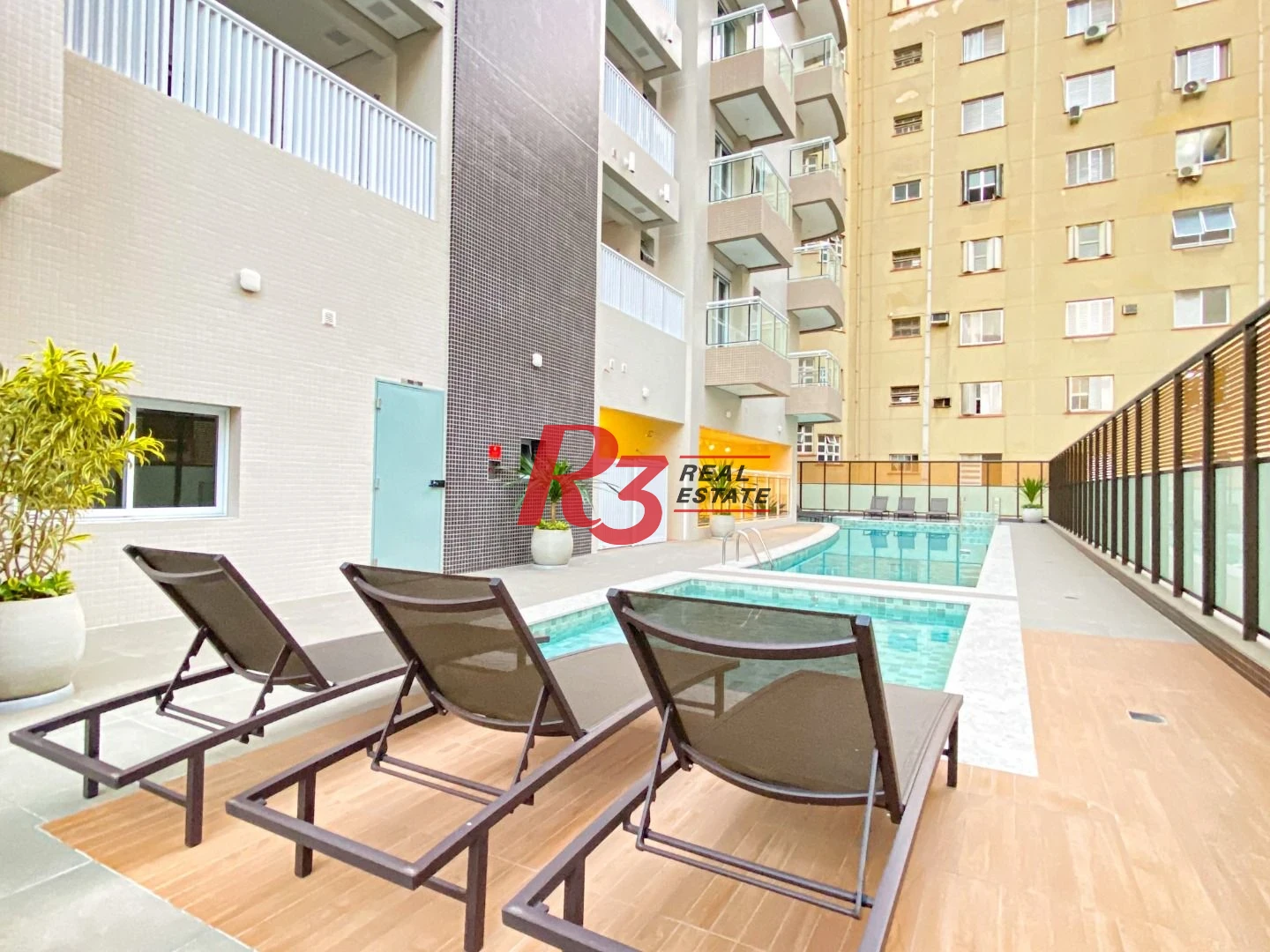 Apartamento para alugar, 94 m² por R$ 8.000,00/mês - Boqueirão - Santos/SP