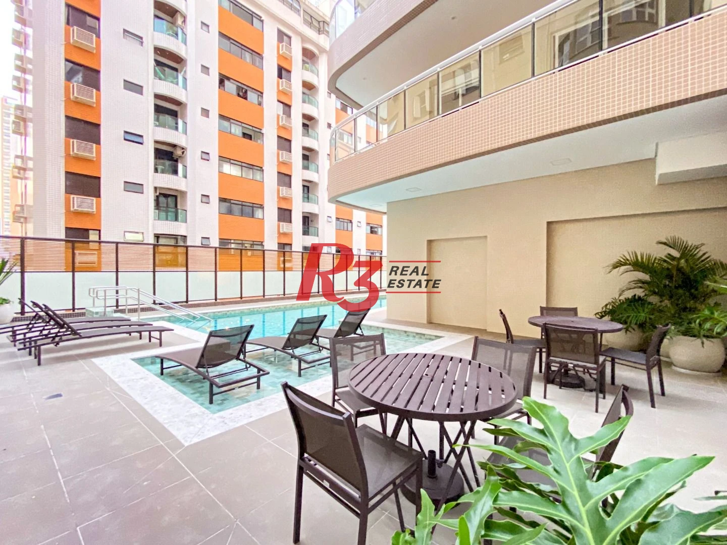 Apartamento para alugar, 94 m² por R$ 8.000,00/mês - Boqueirão - Santos/SP