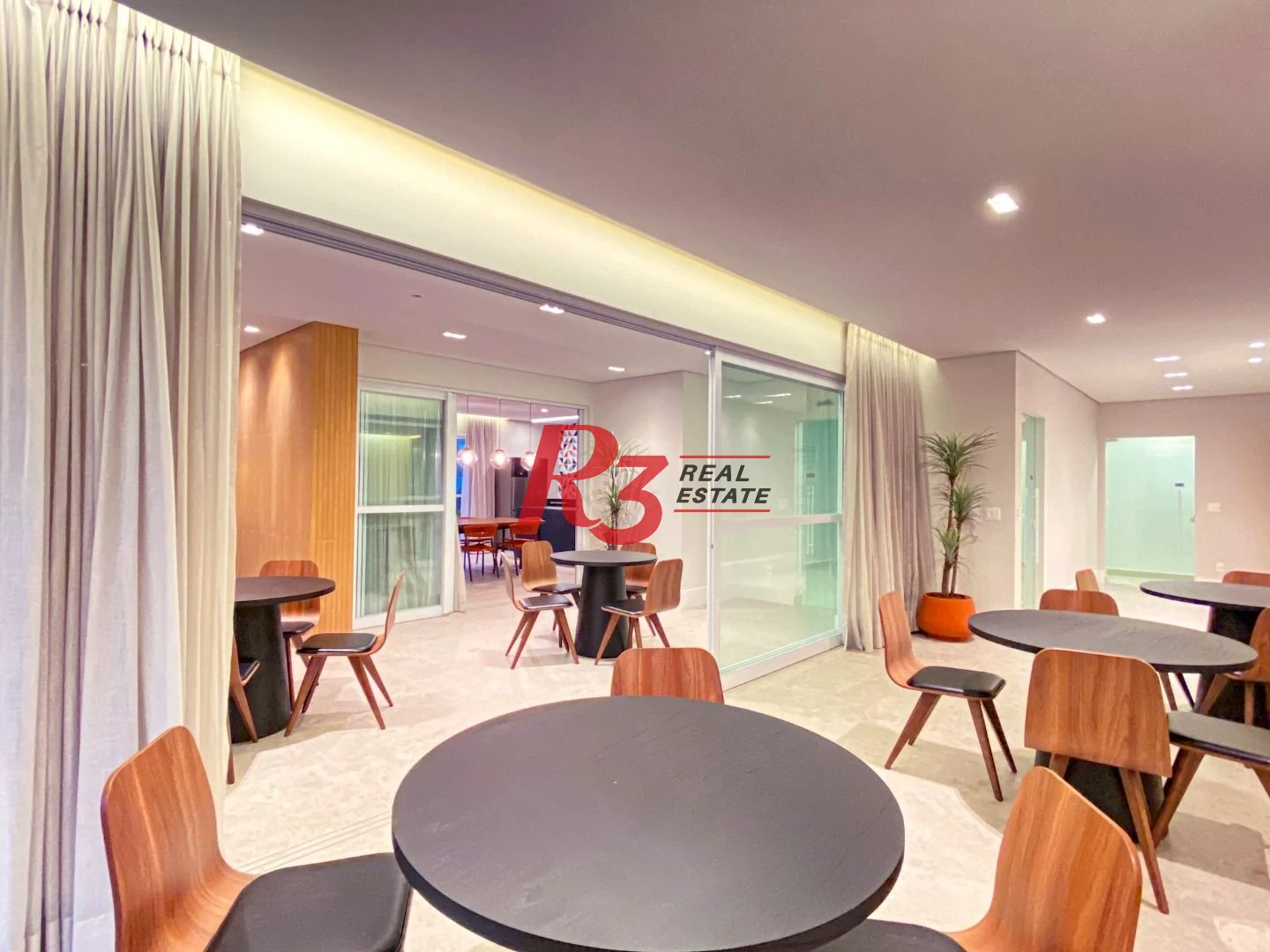 Apartamento para alugar, 94 m² por R$ 8.000,00/mês - Boqueirão - Santos/SP