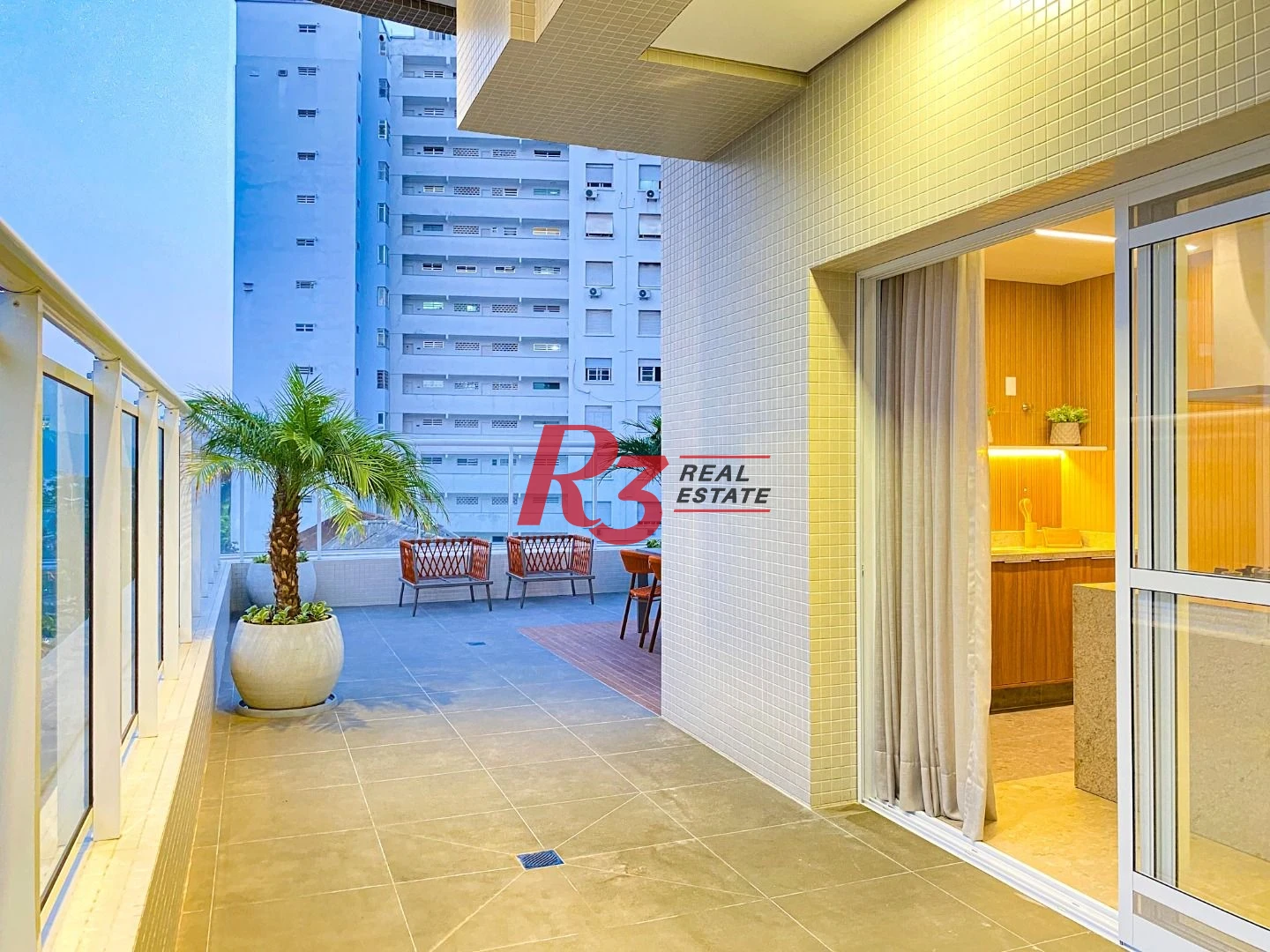 Apartamento para alugar, 94 m² por R$ 8.000,00/mês - Boqueirão - Santos/SP