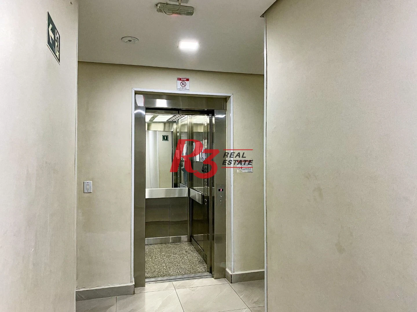 Apartamento com 2 dormitórios à venda, 55 m² por R$ 300.000,00 - Morro de Nova Cintra - Santos/SP