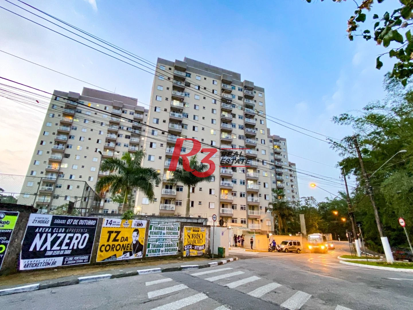 Apartamento com 2 dormitórios à venda, 55 m² por R$ 300.000,00 - Morro de Nova Cintra - Santos/SP