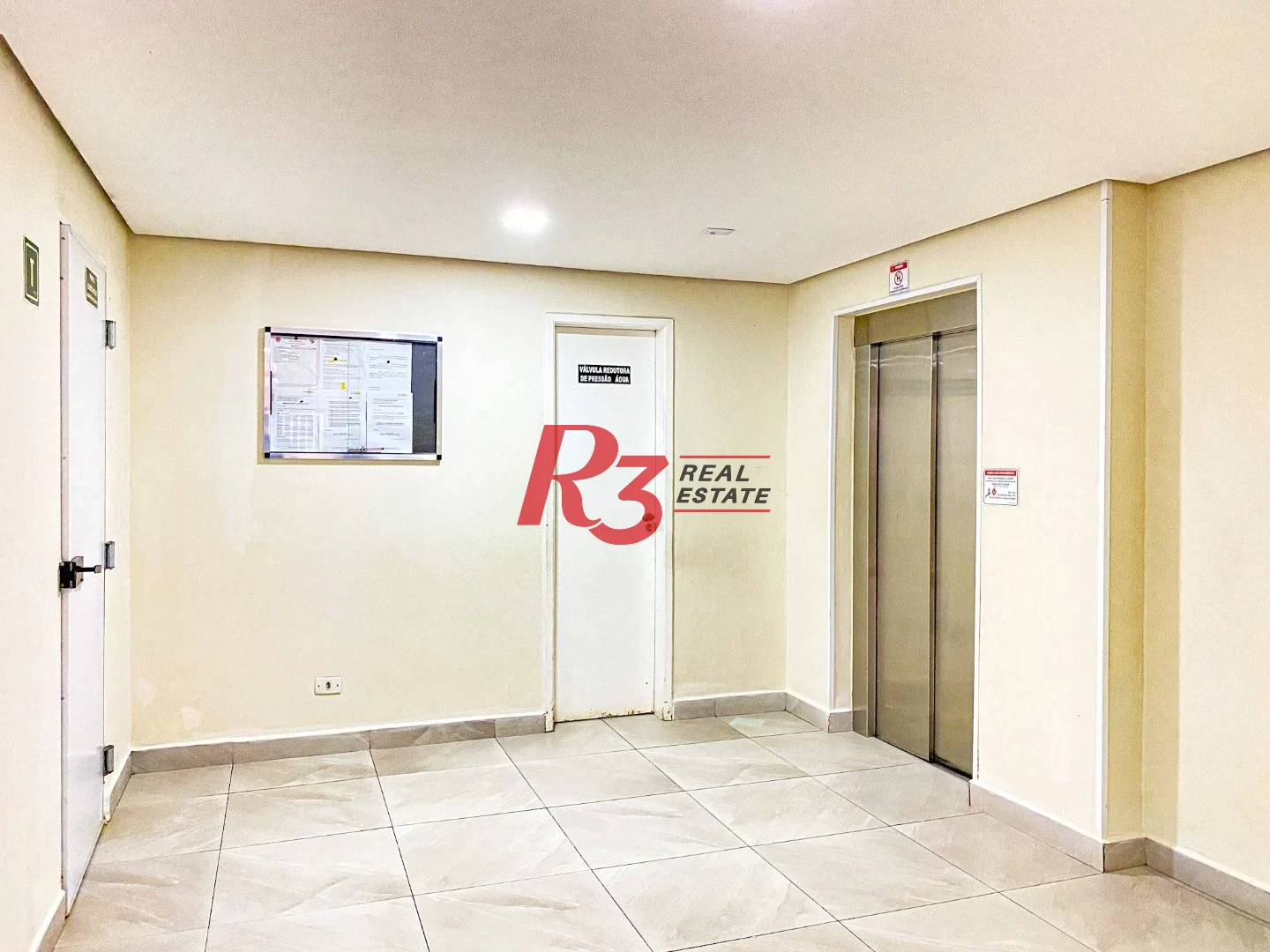 Apartamento com 2 dormitórios à venda, 55 m² por R$ 300.000,00 - Morro de Nova Cintra - Santos/SP