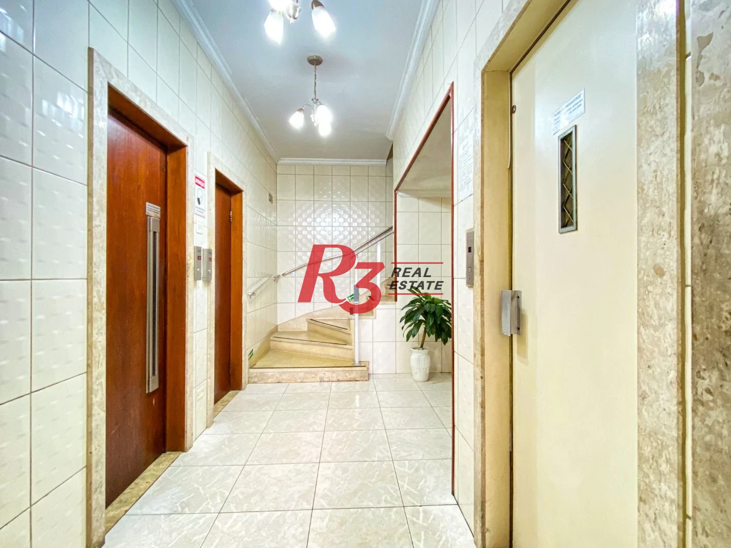 Apartamento com 2 dormitórios à venda, 60 m² por R$ 580.000,00 - Ponta da Praia - Santos/SP