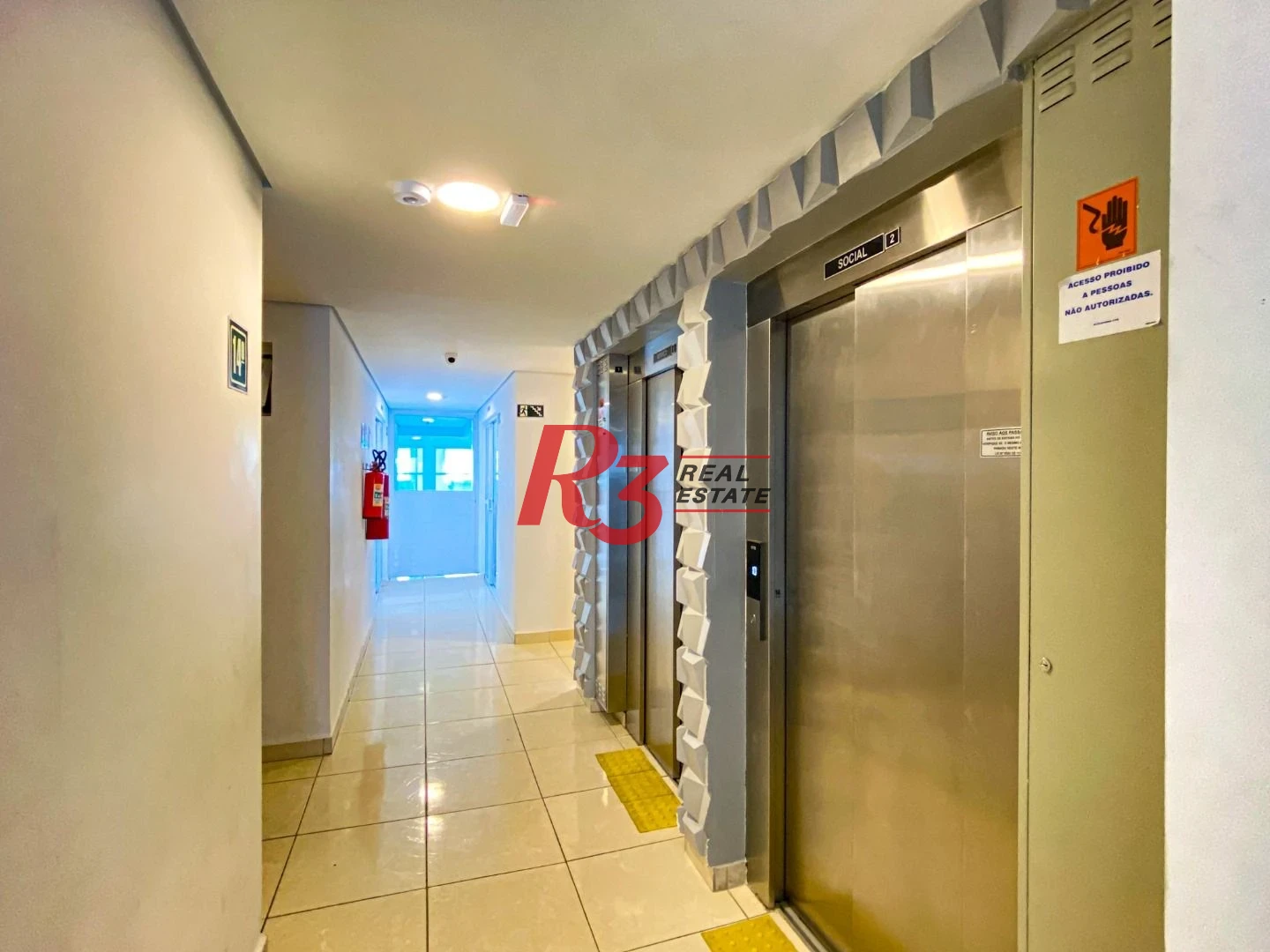 Apartamento com 1 dormitório à venda, 27 m² por R$ 300.000,00 - Macuco - Santos/SP