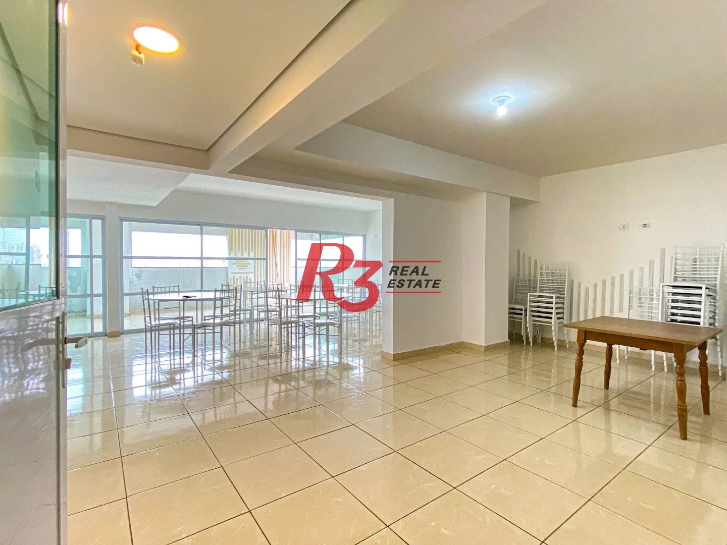 Apartamento com 1 dormitório à venda, 27 m² por R$ 300.000,00 - Macuco - Santos/SP